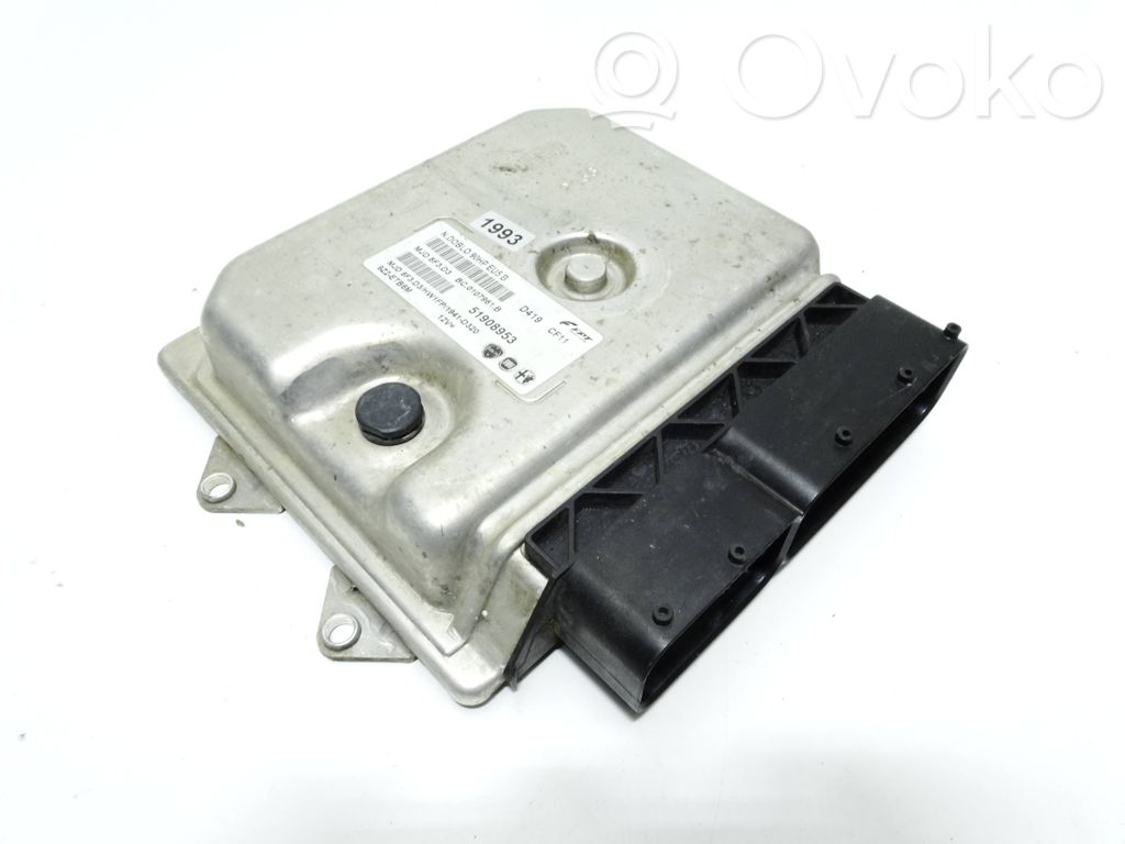 Opel Combo D Engine control unit/module 