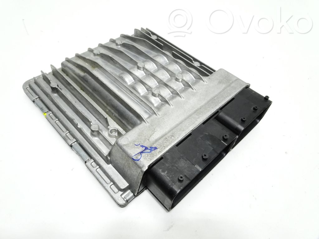 BMW 5 E60 E61 Engine control unit/module 