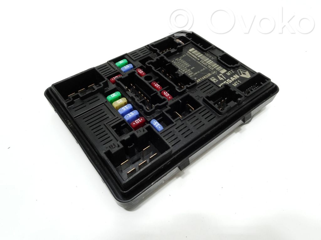 Renault Clio V Module de fusibles 