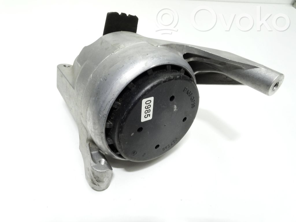 Porsche Panamera (971) Engine mount bracket 