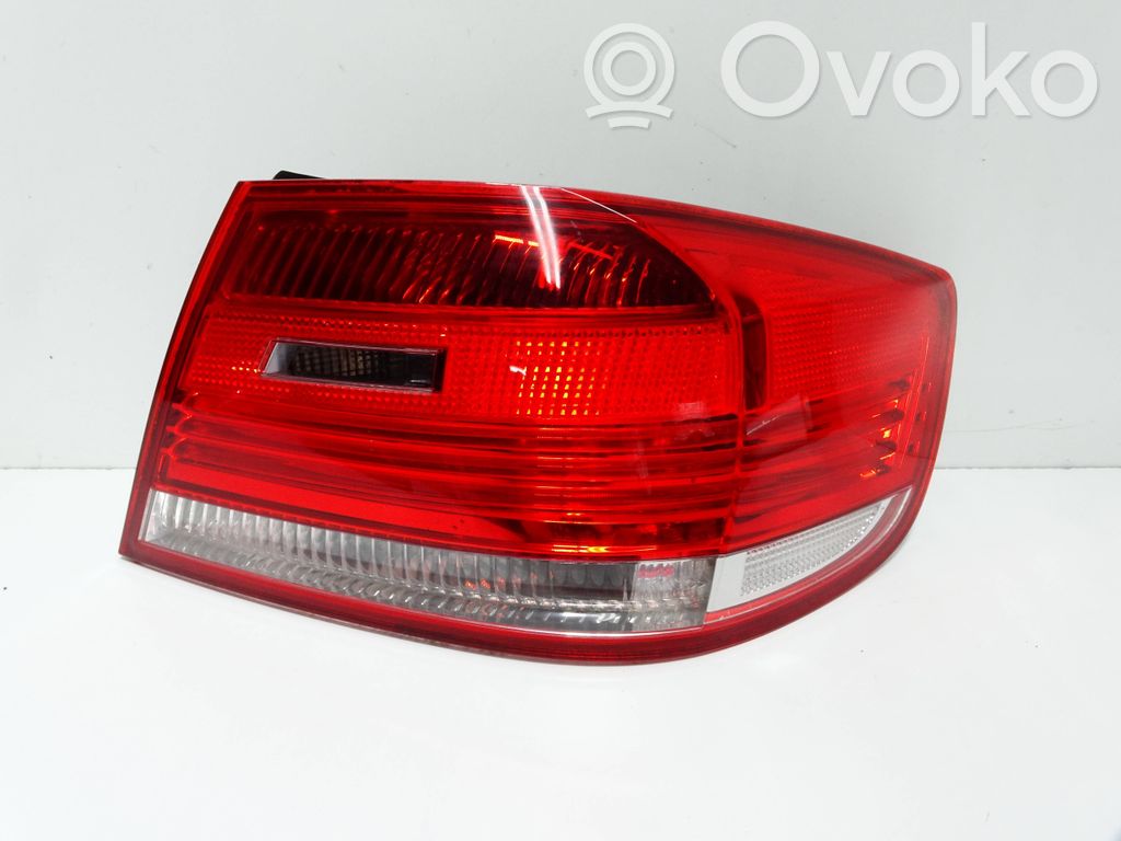 Luz trasera/de freno   7174404,480002,HLE92T1R