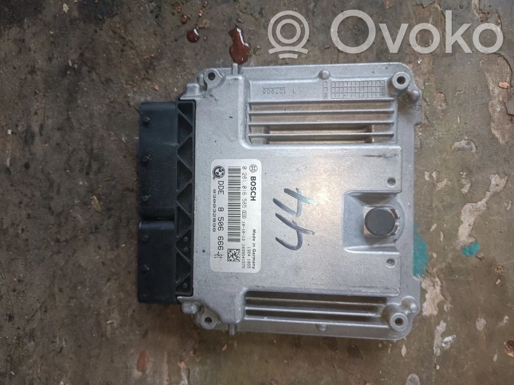 Mini One - Cooper R56 Engine control unit/module 
