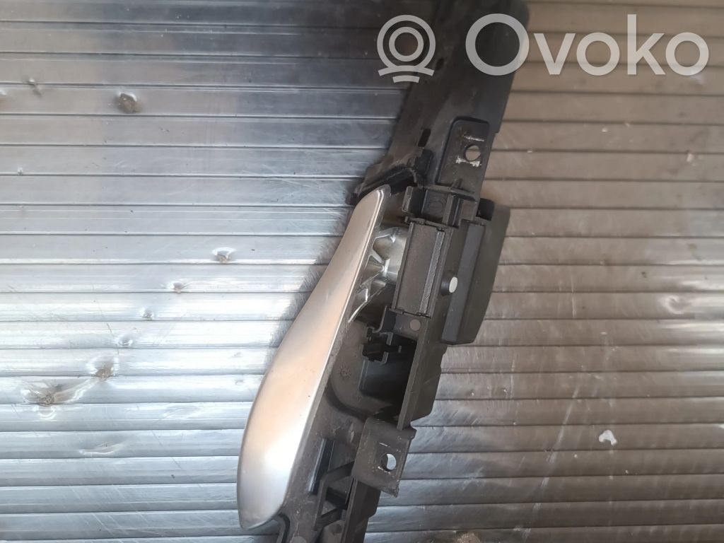 BMW X5 E70 Manecilla interna puerta trasera 