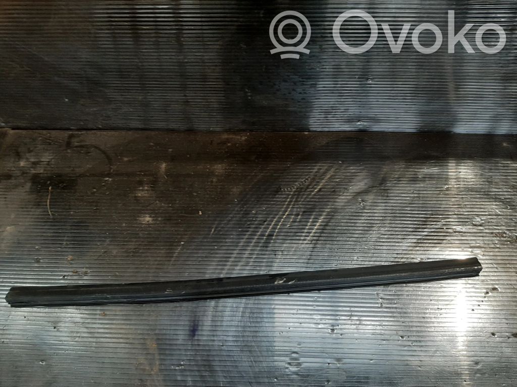 Audi A4 S4 B8 8K Engine compartment rubber 