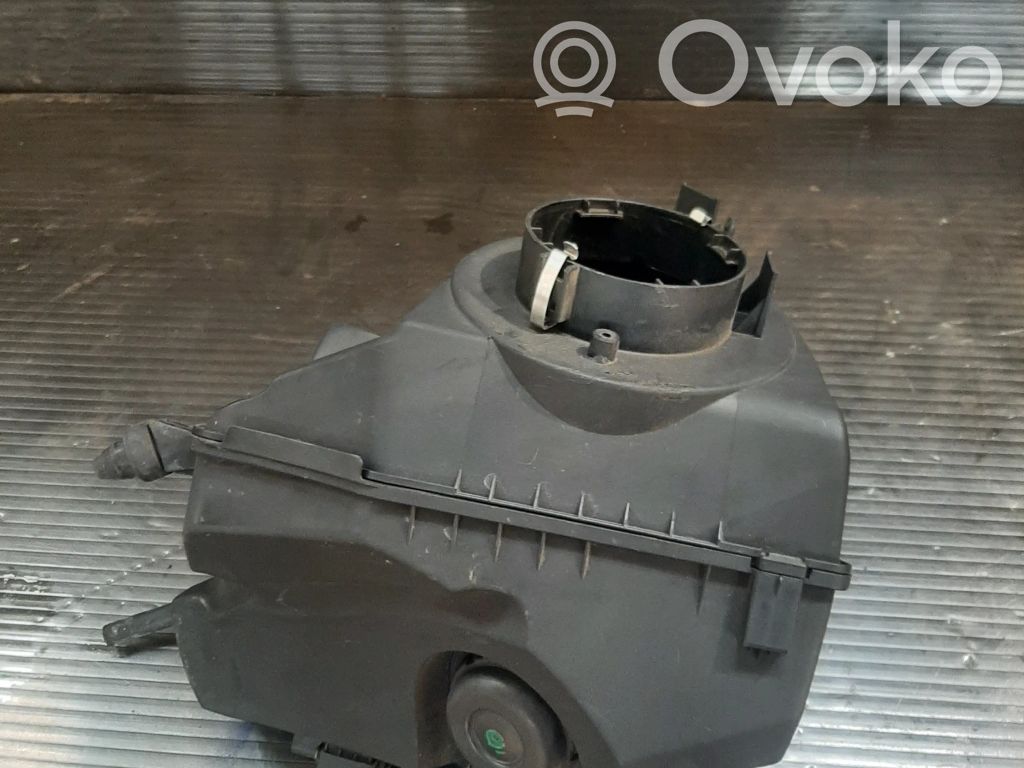 Audi A6 Allroad C6 Air filter box 
