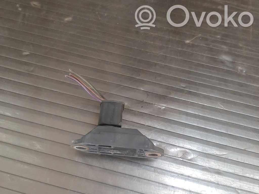 Volkswagen Scirocco Airbag deployment crash/impact sensor 