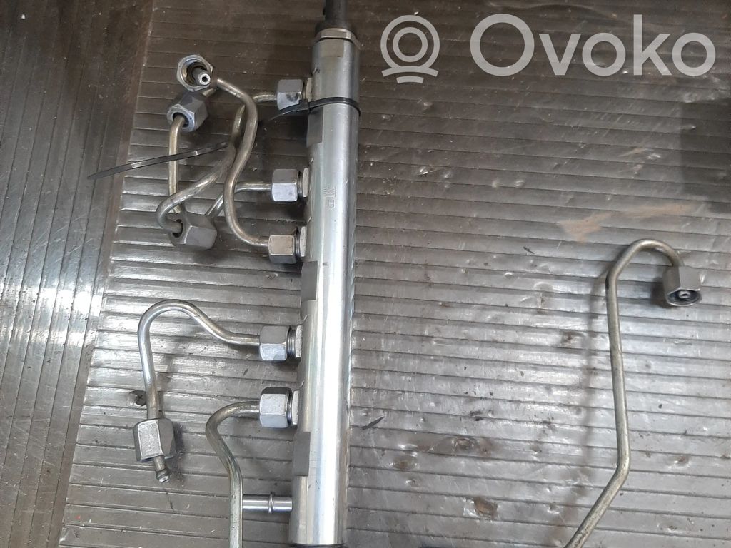 BMW 4 F32 F33 Fuel main line pipe 