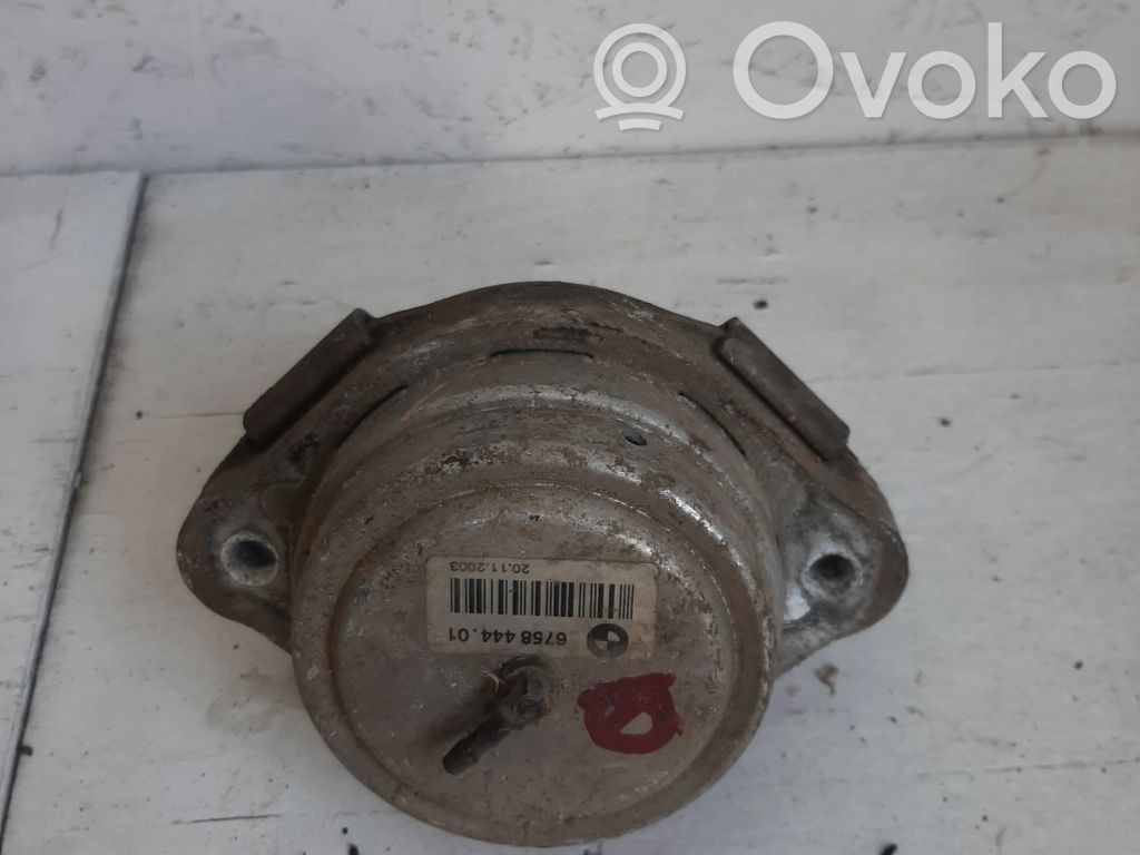 BMW X5 E53 Engine mount bracket 