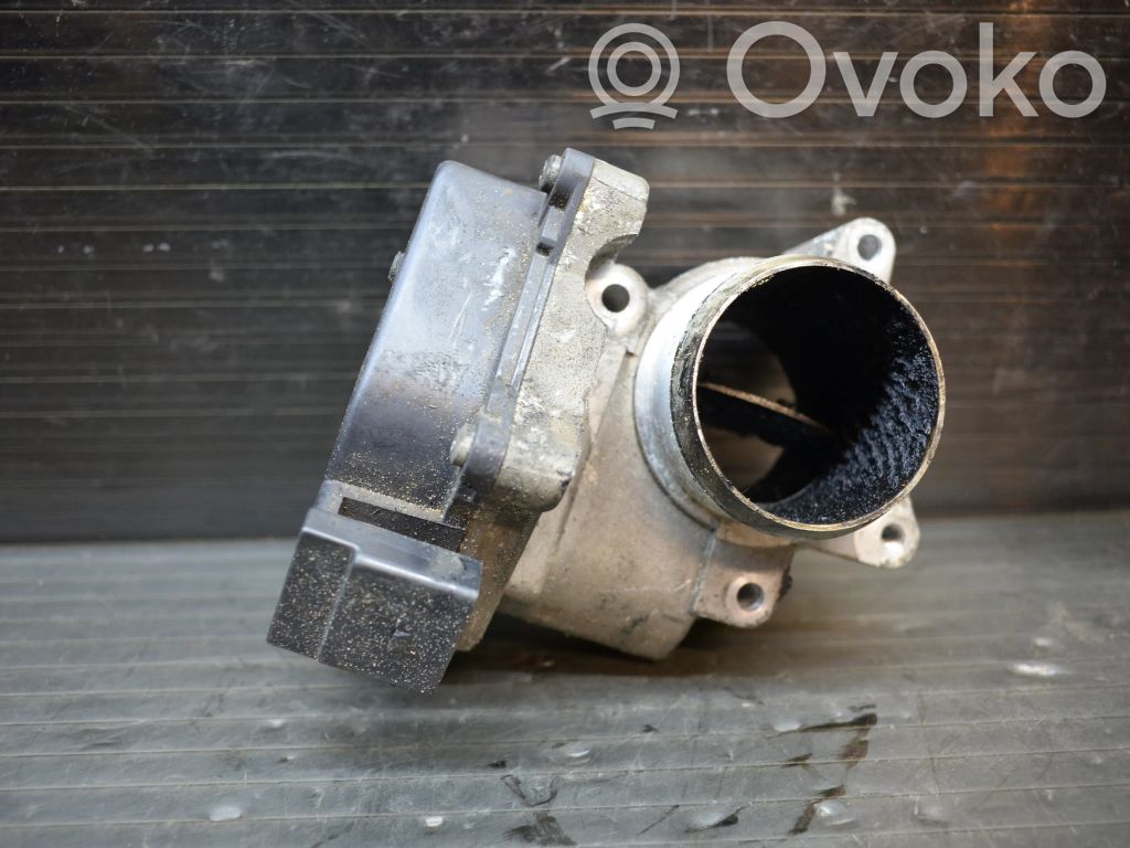 Volkswagen PASSAT B7 Drosselklappenventil 