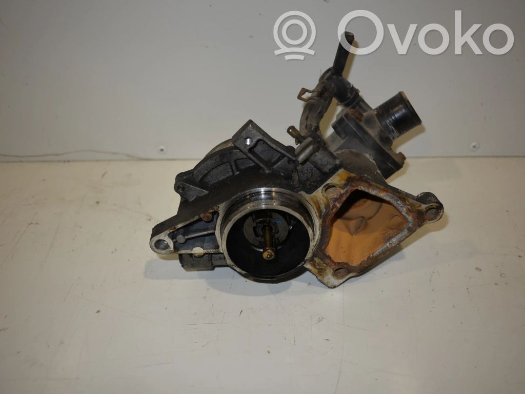Ford Mondeo Mk III Bomba de vacío 