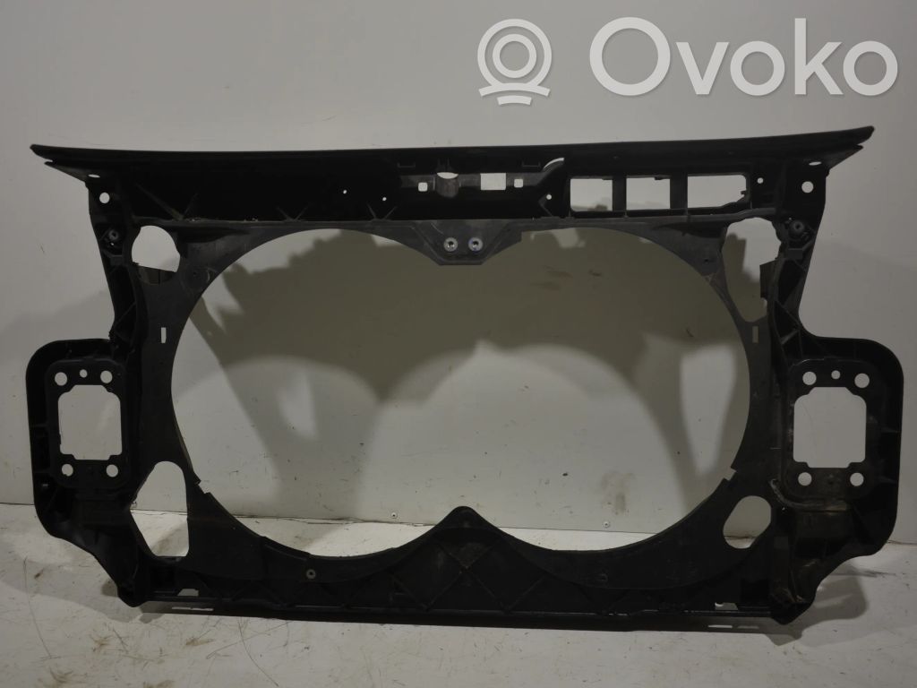 Audi A6 S6 C6 4F Radiatorių panelė 