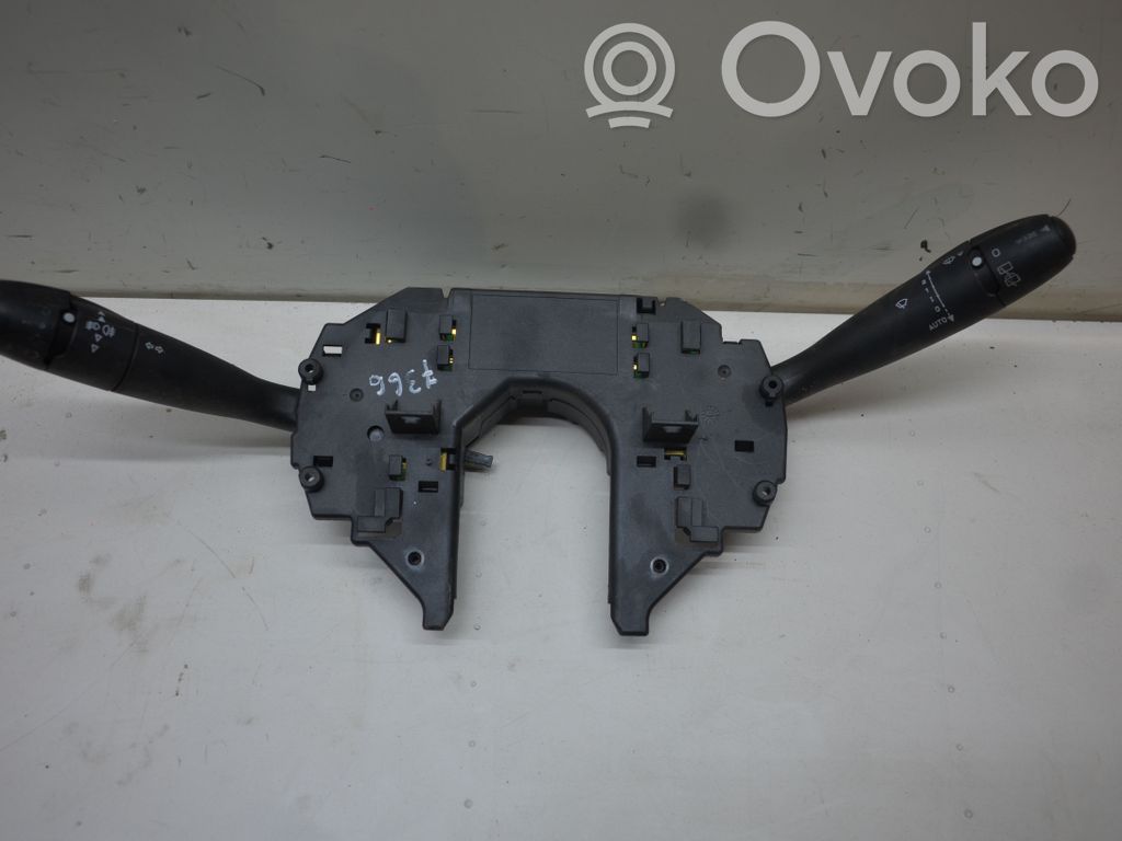 Citroen C5 Pyyhkimen/suuntavilkun vipukytkin 