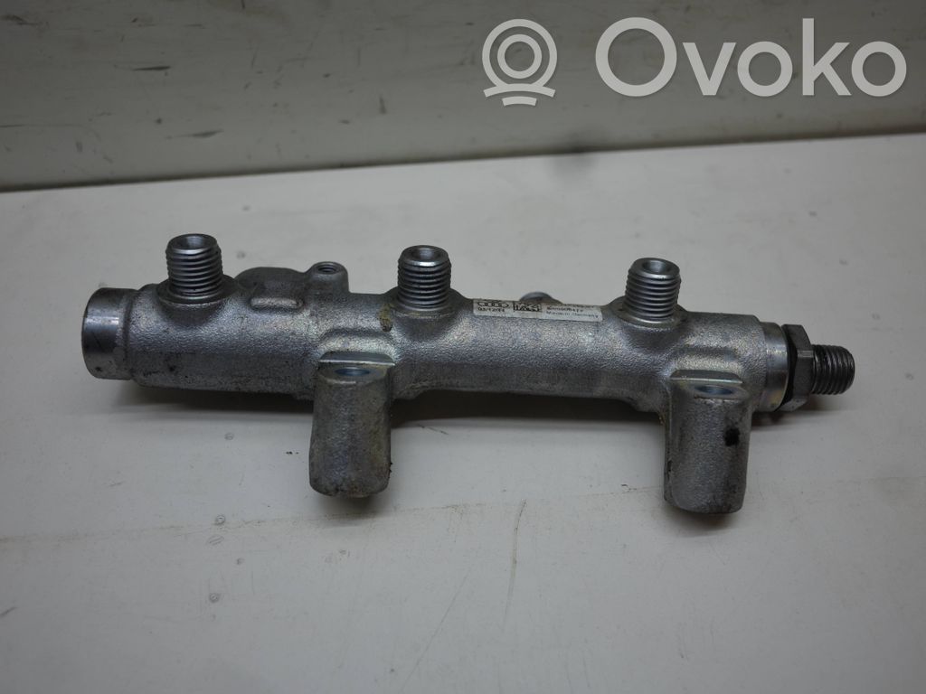 Audi A7 S7 4G Fuel main line pipe 
