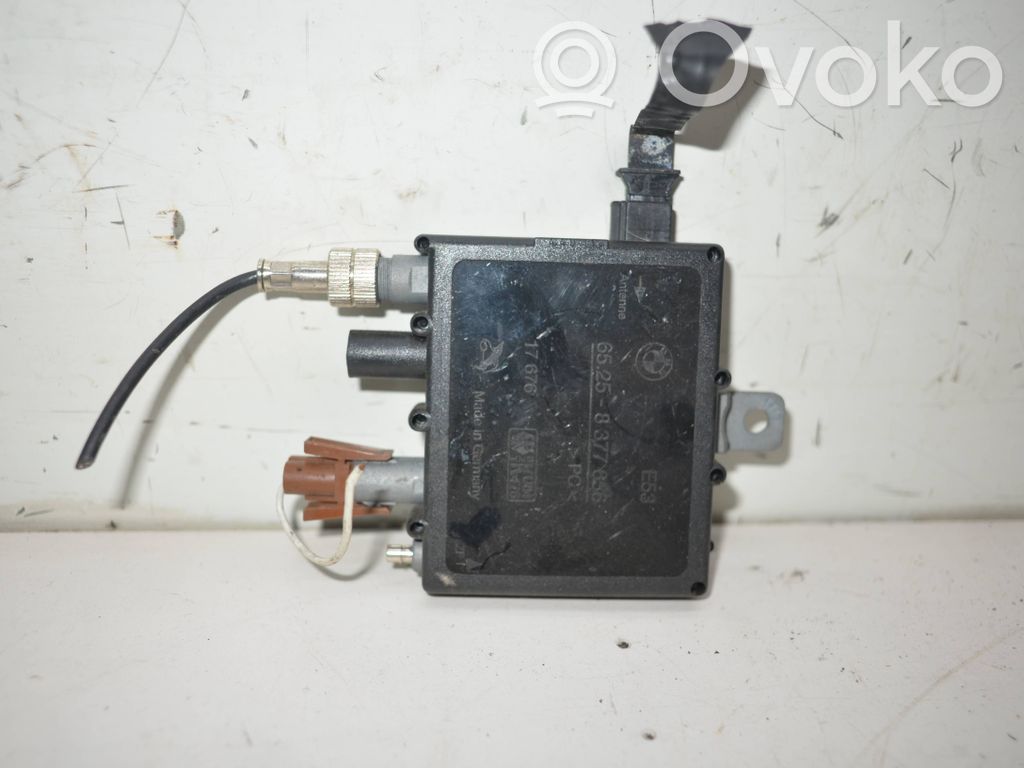 BMW X5 E53 Aerial antenna amplifier 