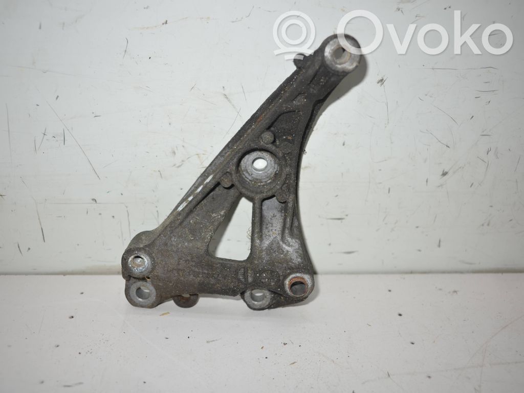 Mini One - Cooper Coupe R56 A/C compressor mount bracket 