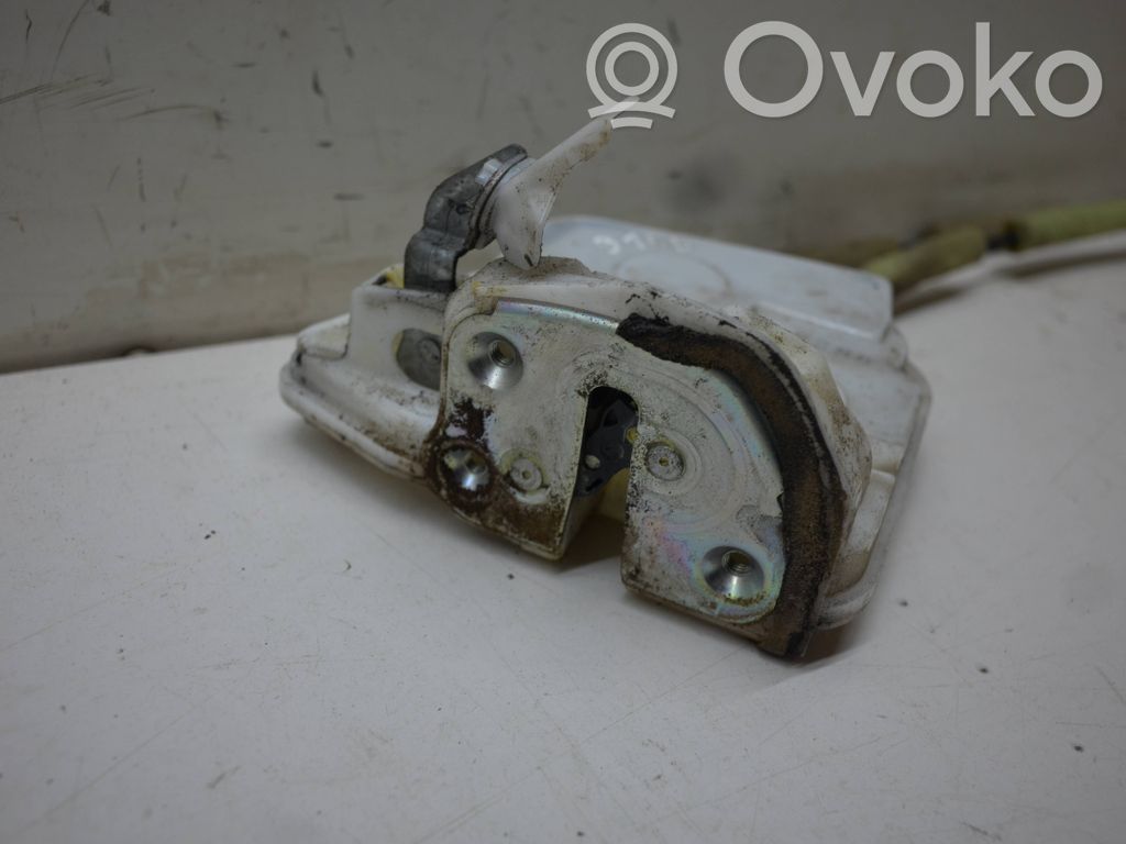 Mazda 6 Front door lock 
