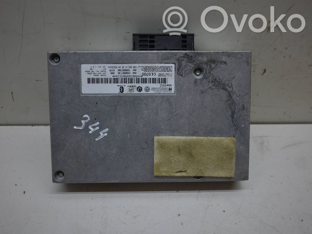 Skoda Octavia Mk2 (1Z) Bluetooth control unit module 