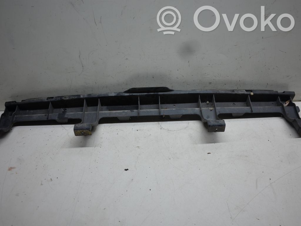 Chrysler Town & Country V Rear bumper mounting bracket 