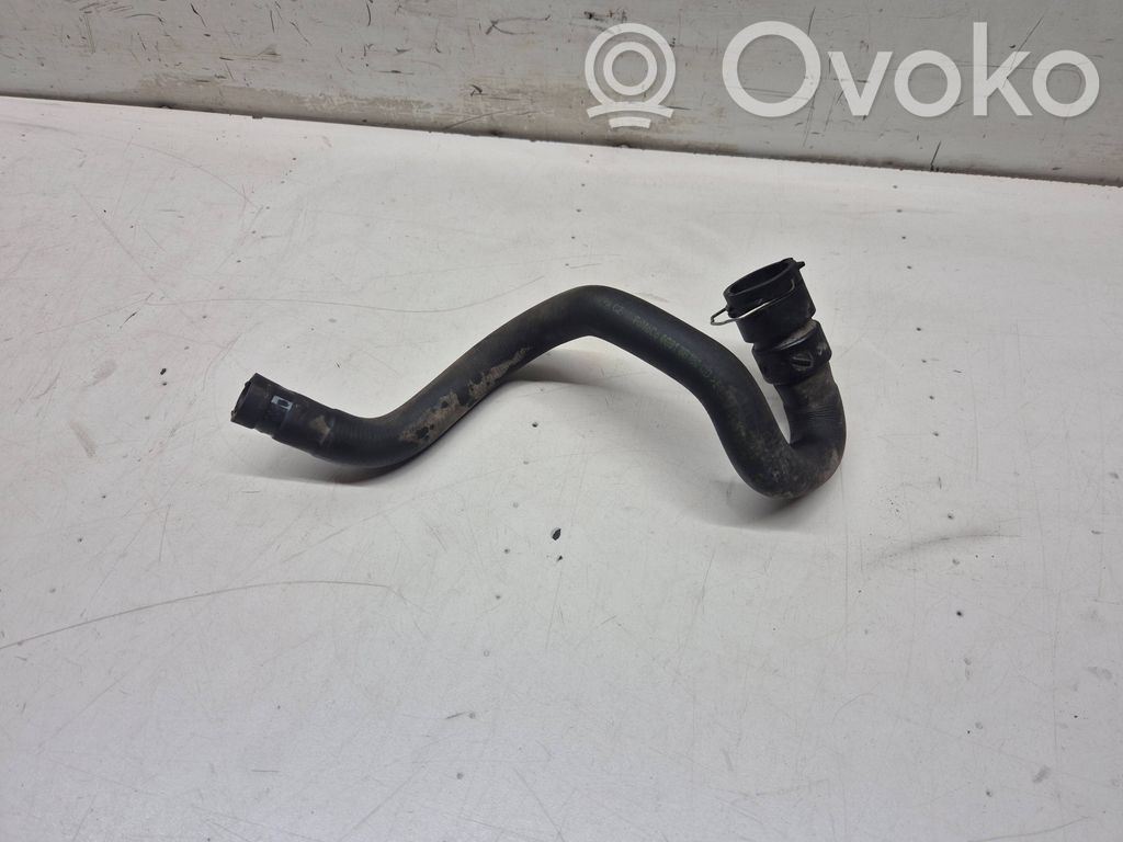 Volvo V70 Engine coolant pipe/hose 