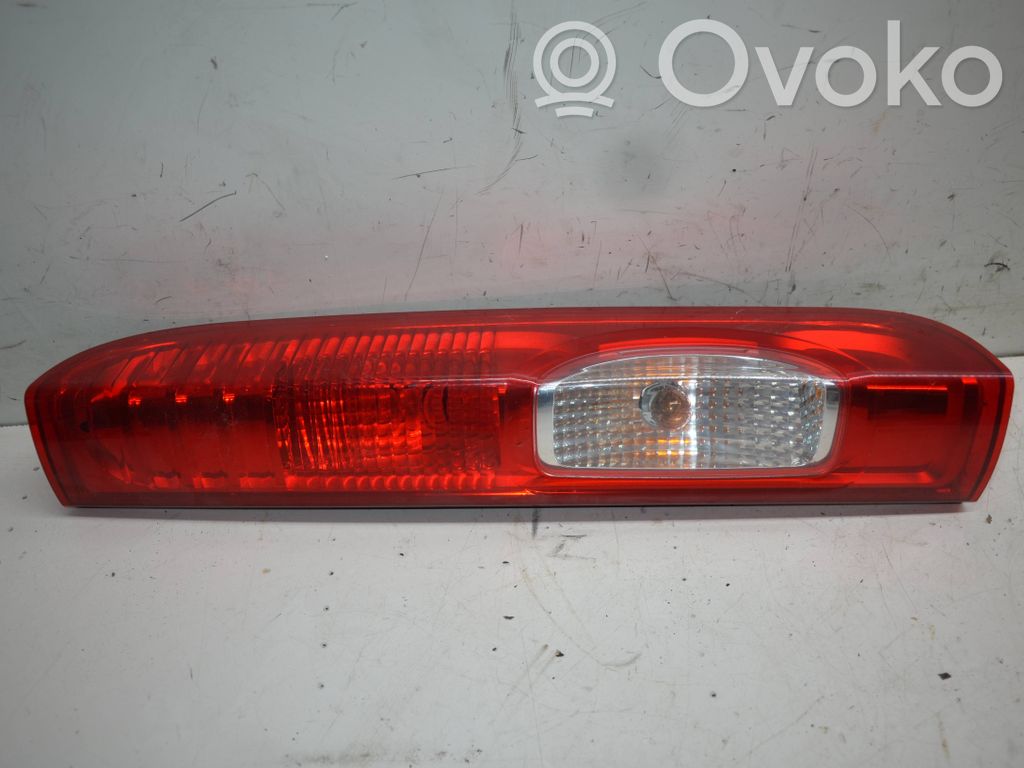 Opel Vivaro Rear/tail lights 