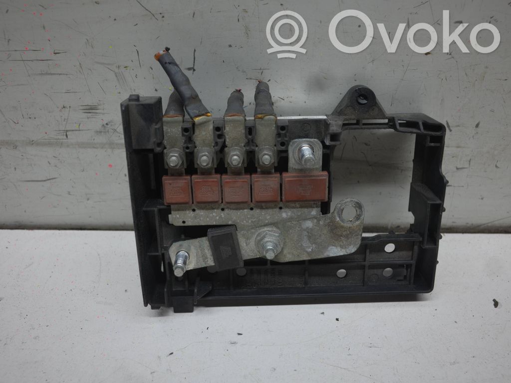 Opel Astra J Sulakemoduuli 