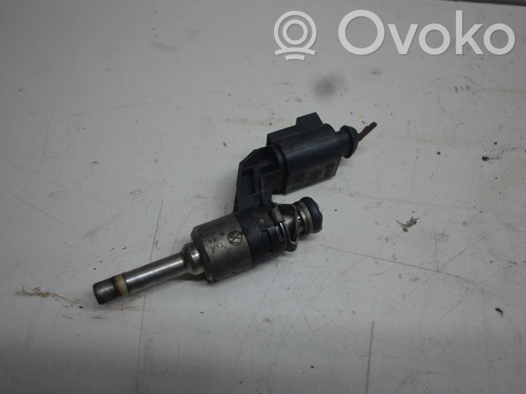 Volkswagen Tiguan Inyector de combustible 