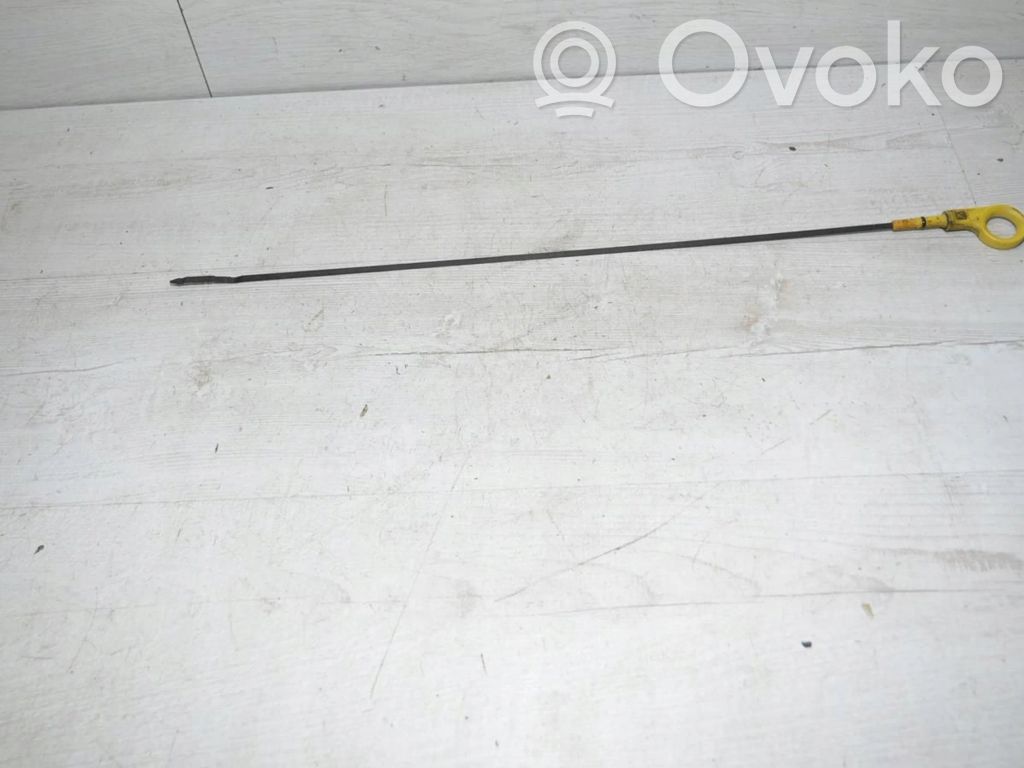 Skoda Fabia Mk3 (NJ) Oil level dip stick 