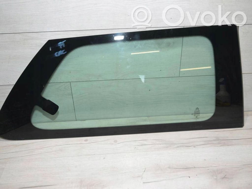 Ventanilla de ventilación de la puerta trasera   43R011583,E000199,TRANSP7096