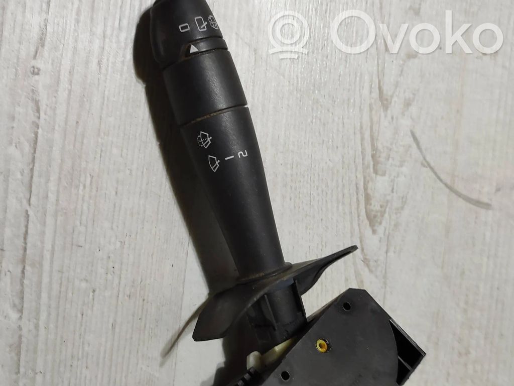 Dacia Sandero Wiper turn signal indicator stalk/switch 