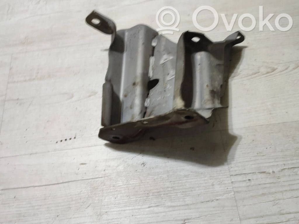 Dacia Duster II Engine mount bracket 