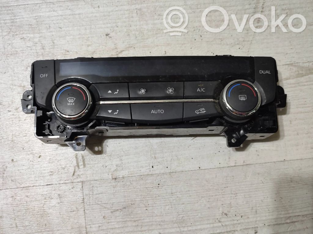 Renault Kadjar Climate control unit 