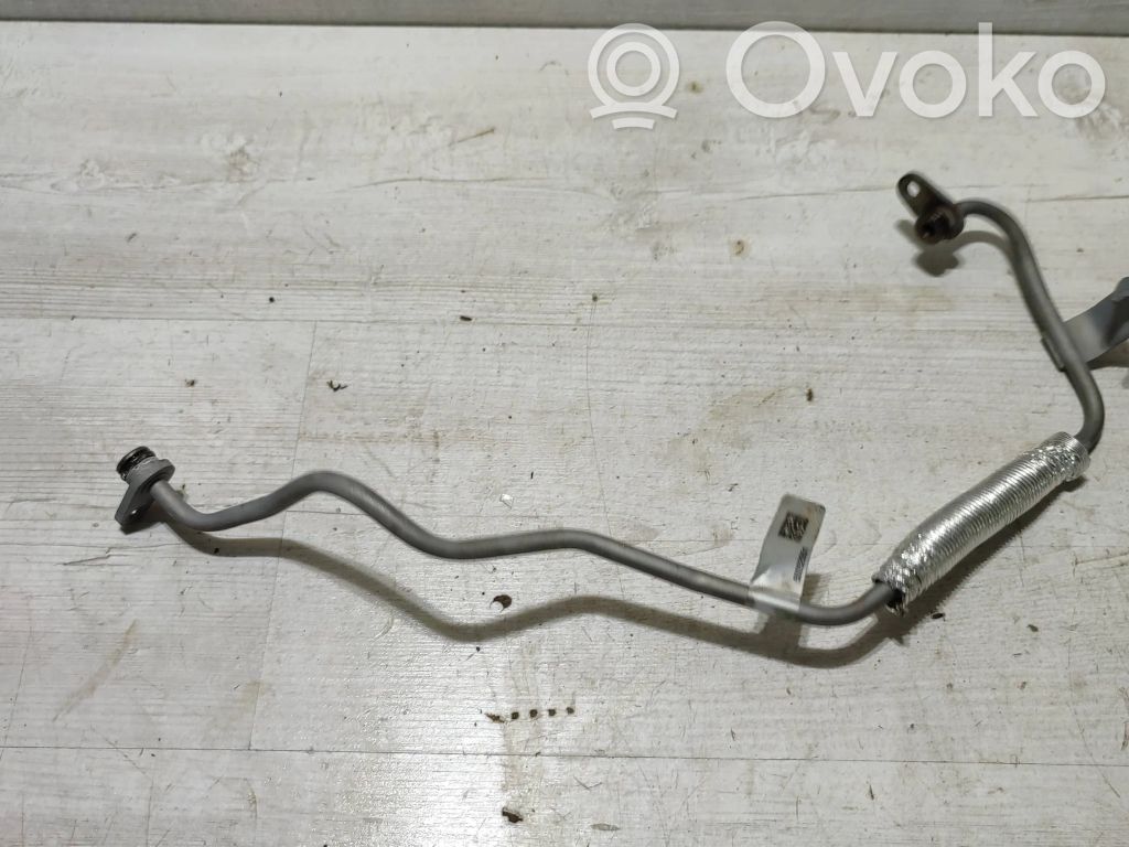Alfa Romeo Stelvio Turbo turbocharger oiling pipe/hose 