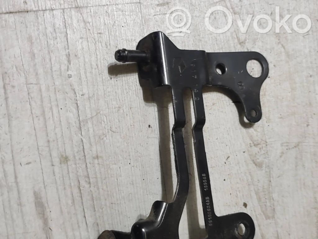 Jeep Cherokee Air filter cleaner box bracket assembly 