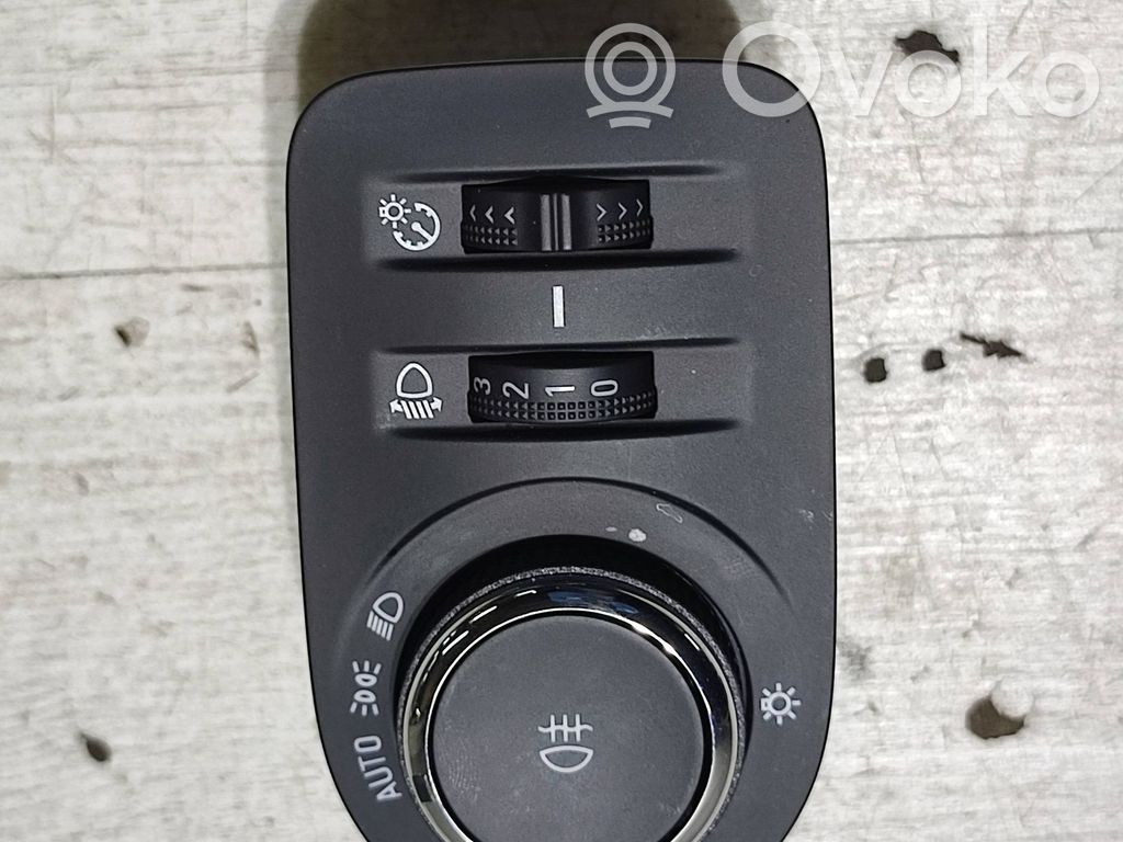 Opel Corsa F Other switches/knobs/shifts 