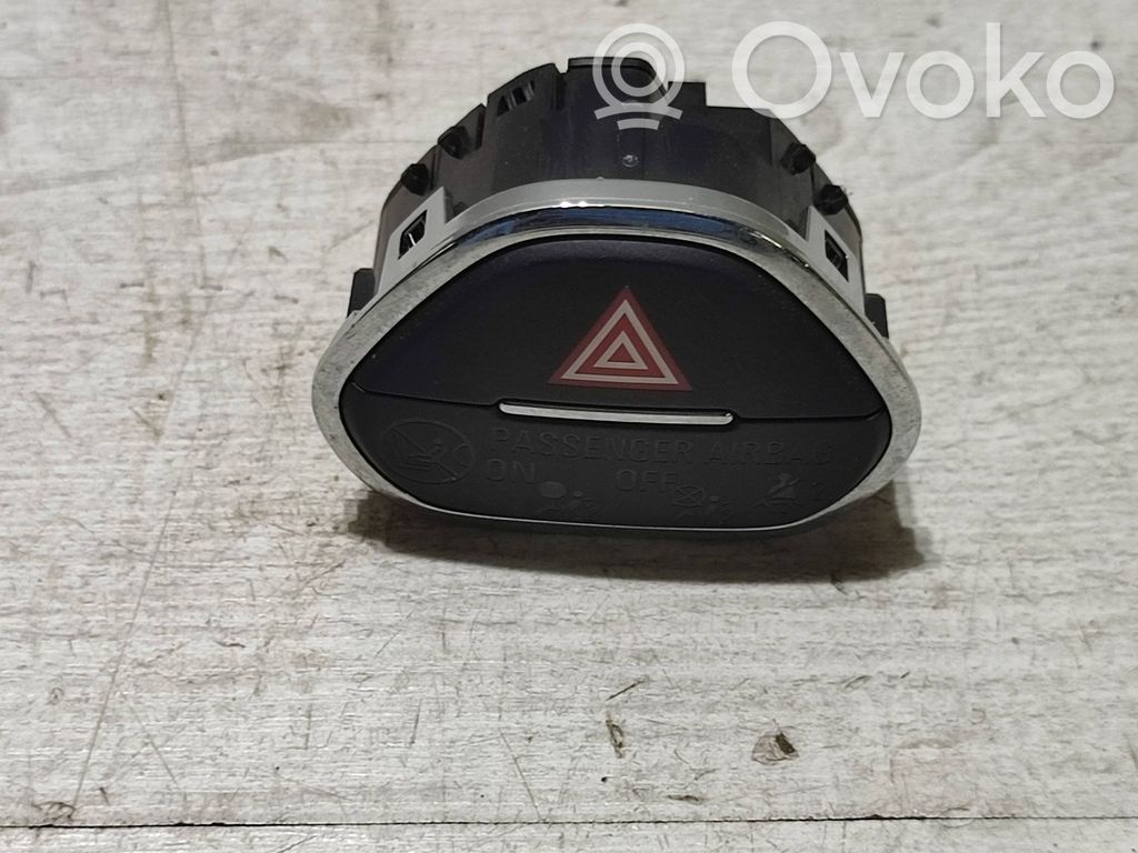 Opel Corsa E Hazard light switch 