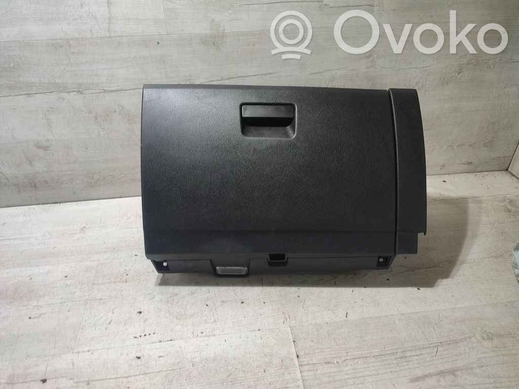 Seat Arona Guantera 