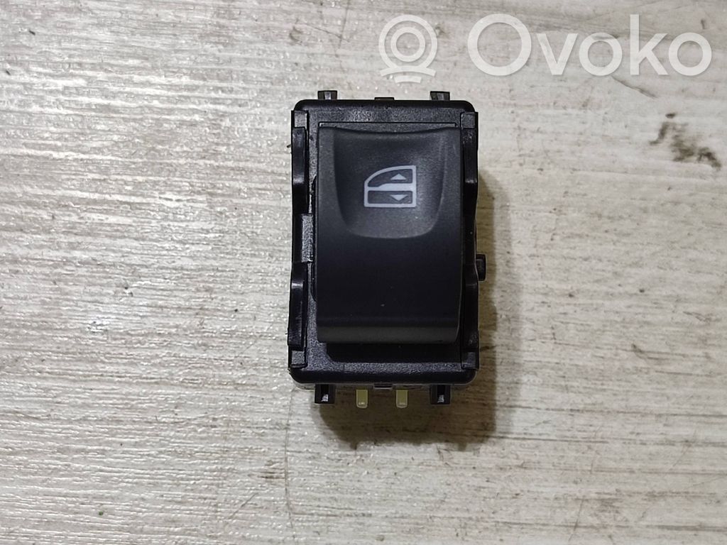 Dacia Jogger Electric window control switch 
