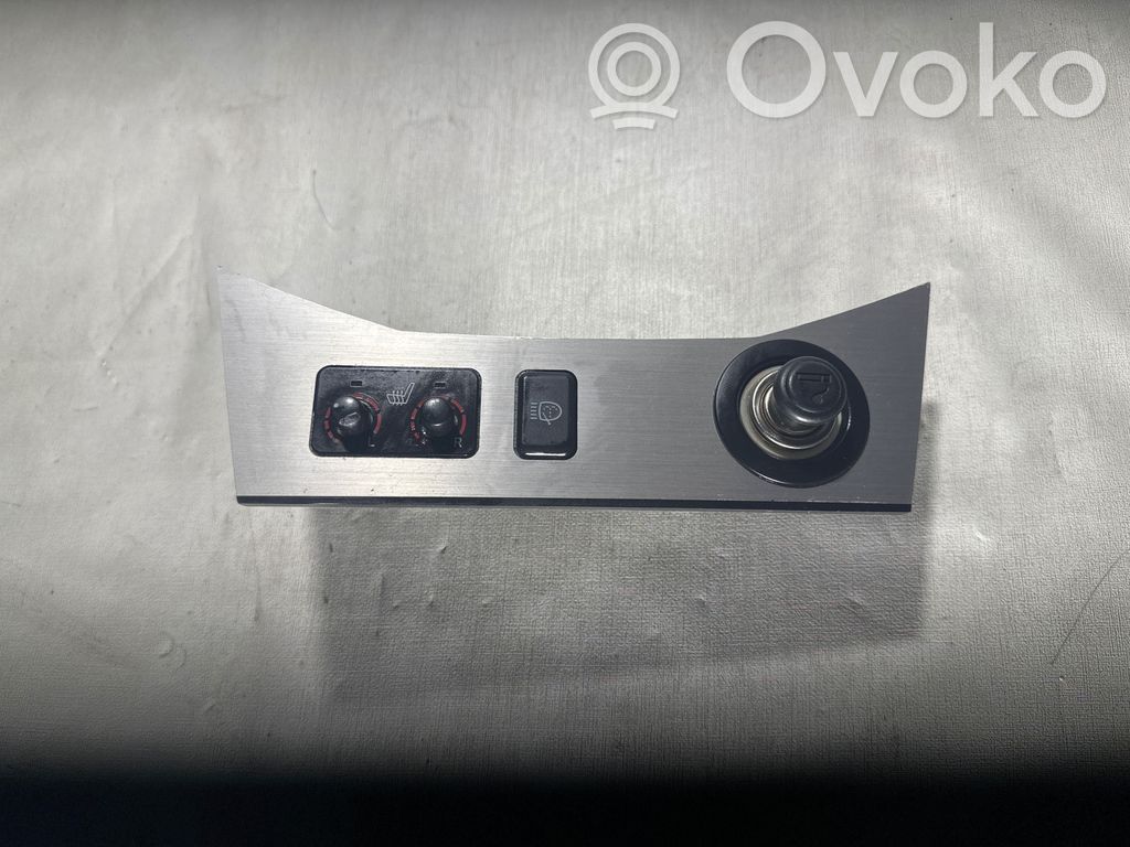 Lexus RX 330 - 350 - 400H Interruptor de calefacción del asiento 