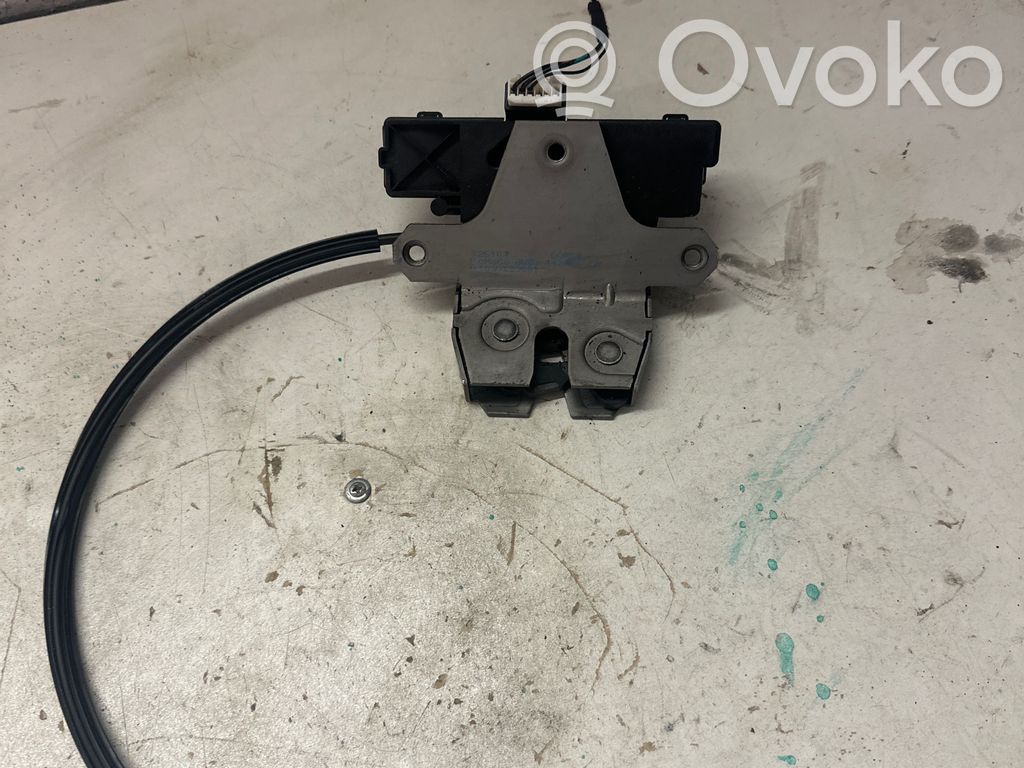 Ford Focus Loading door lock 