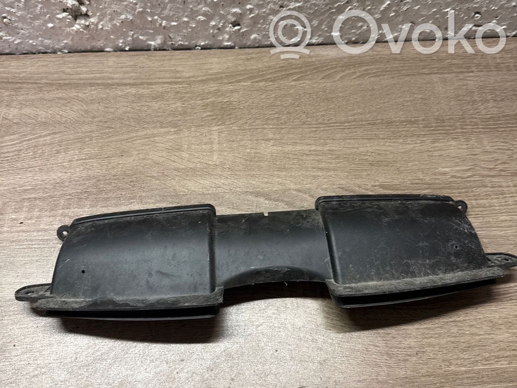 BMW 3 E90 E91 Air intake duct part 