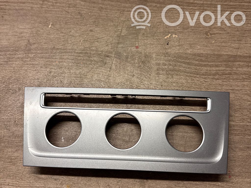 Volkswagen Golf VII Panel klimatyzacji / Ogrzewania 