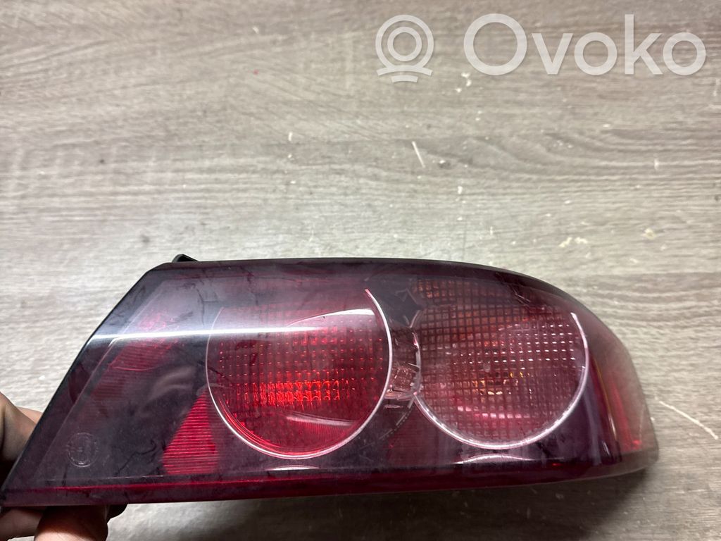 Alfa Romeo 159 Galinis žibintas kėbule 
