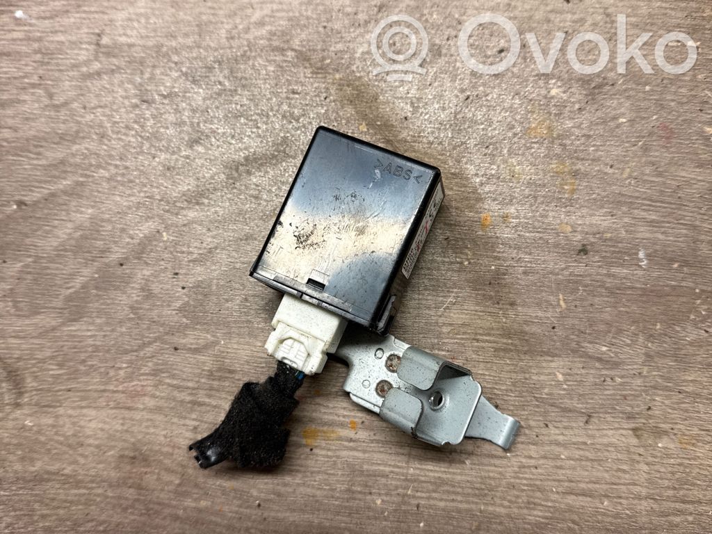 Mazda 6 Keyless (KESSY) go control unit/module 