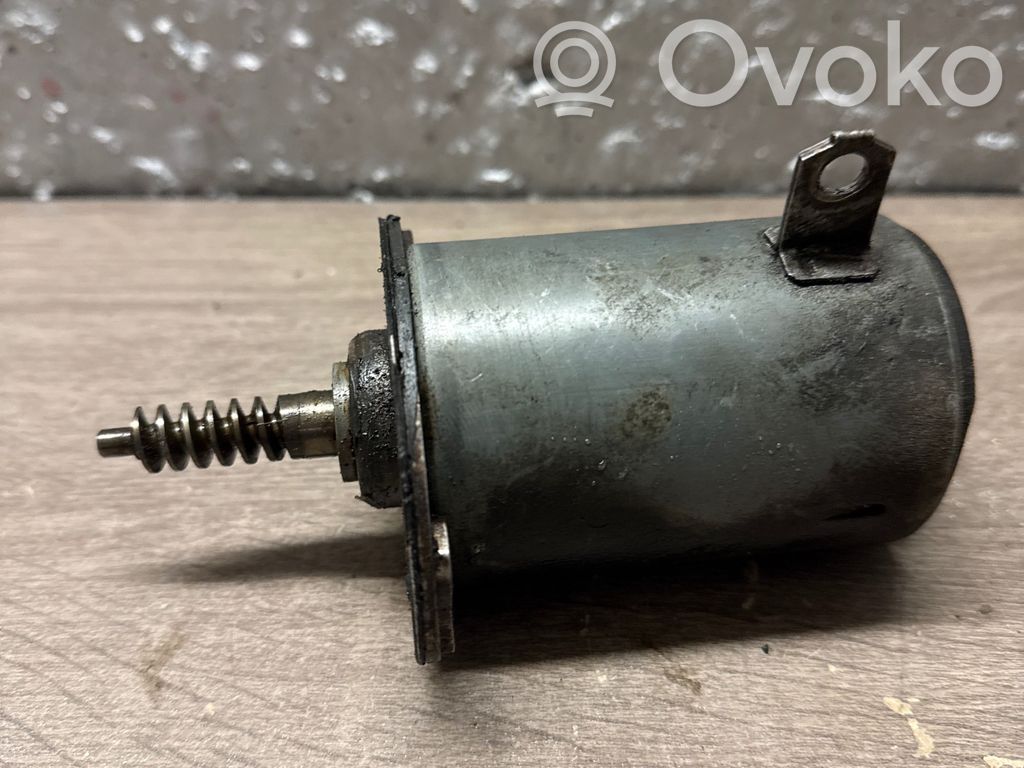 BMW 5 E60 E61 other engine part 