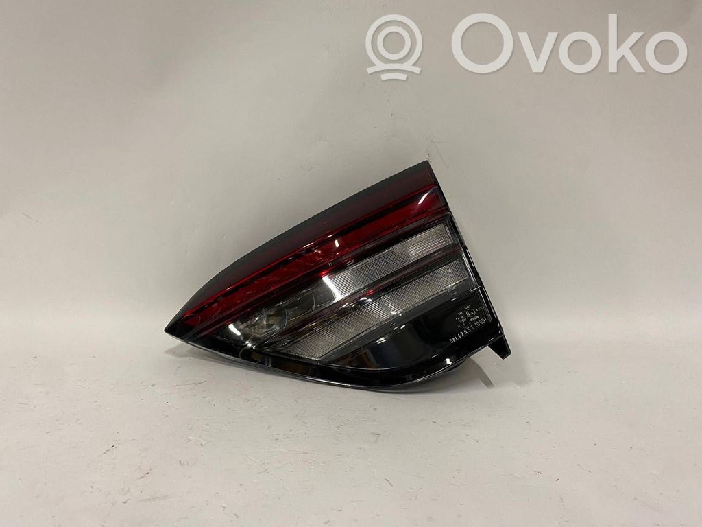 Maserati Levante Tailgate rear/tail lights 