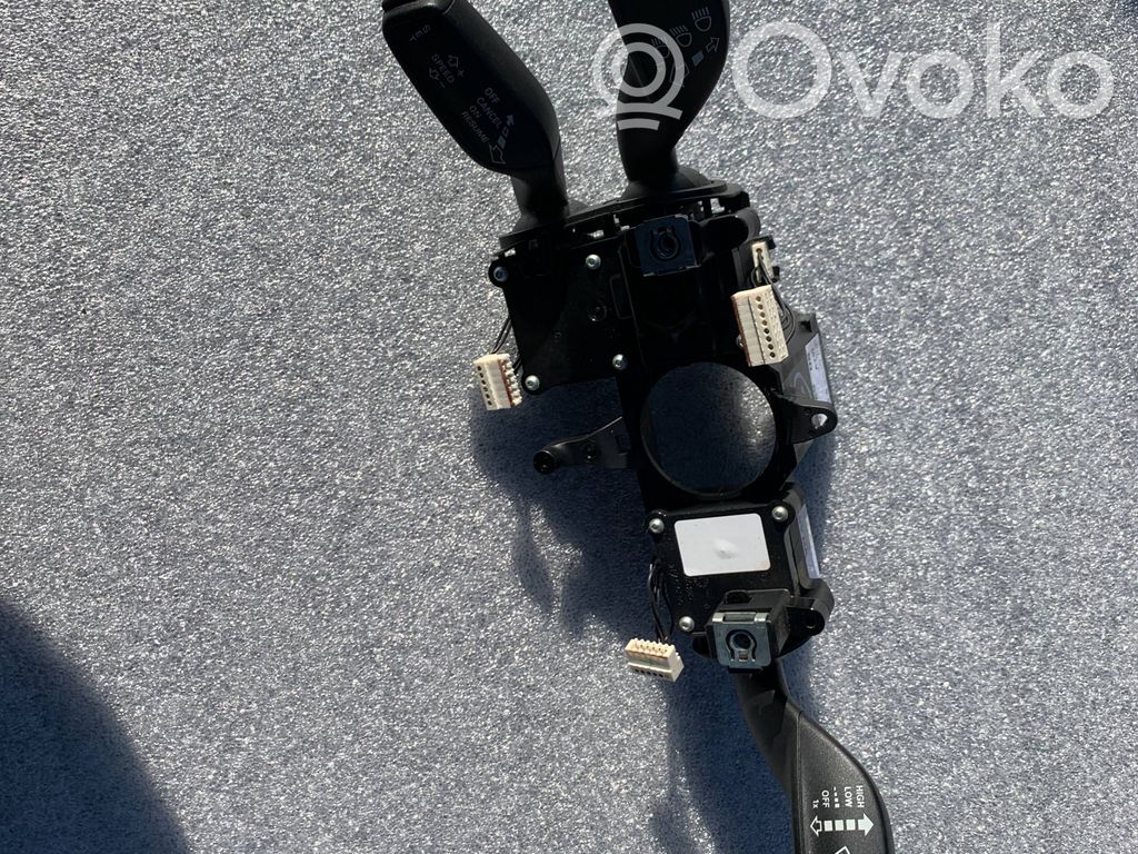 Audi Q3 8U Light switch 