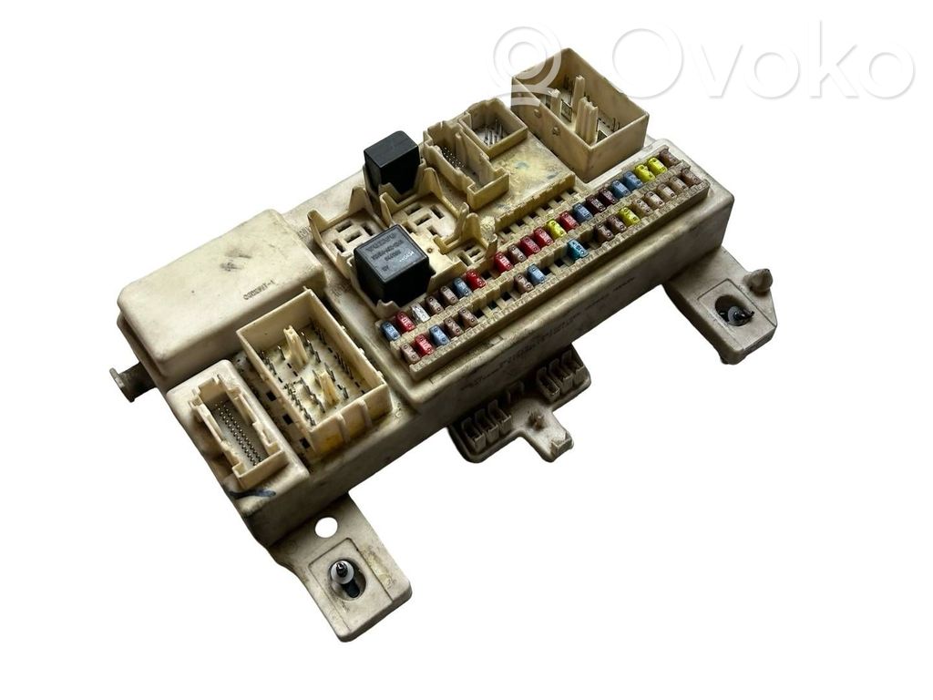 Volvo S40 Fuse module 
