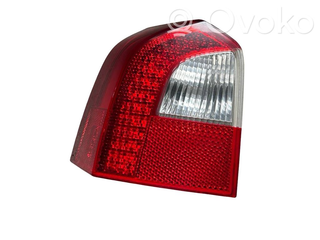 Volvo XC70 Rear/tail lights 