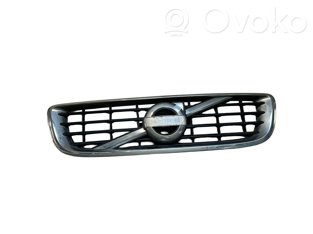 Volvo S40 Etupuskurin ylempi jäähdytinsäleikkö 