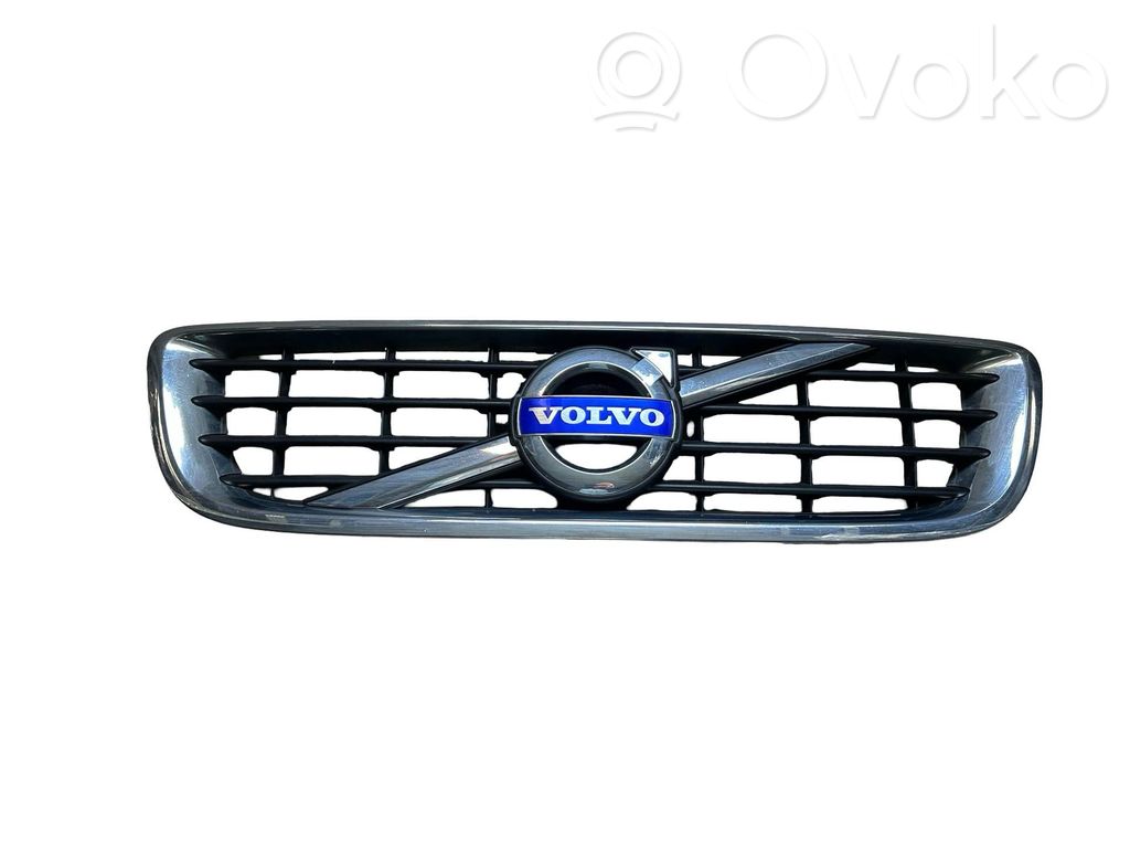 Volvo V50 Etupuskurin ylempi jäähdytinsäleikkö 